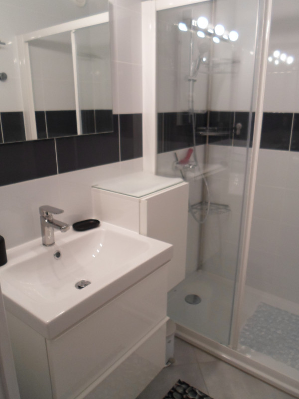 _lv_images__lot_0000000170_11_18432074