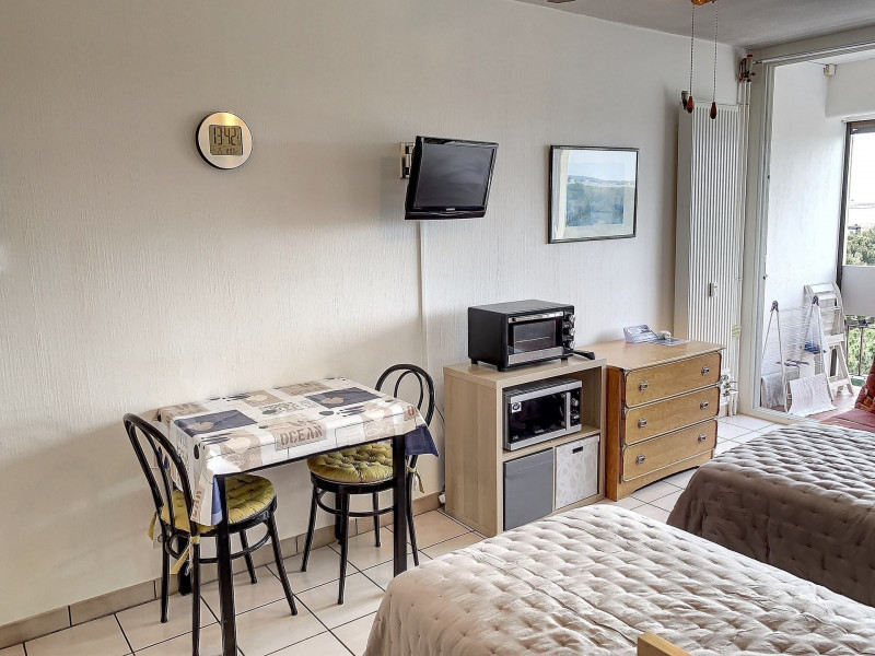 _lv_images__lot_0000000184_15_18110152 _lv_images__lot_0000000184_15_18110152