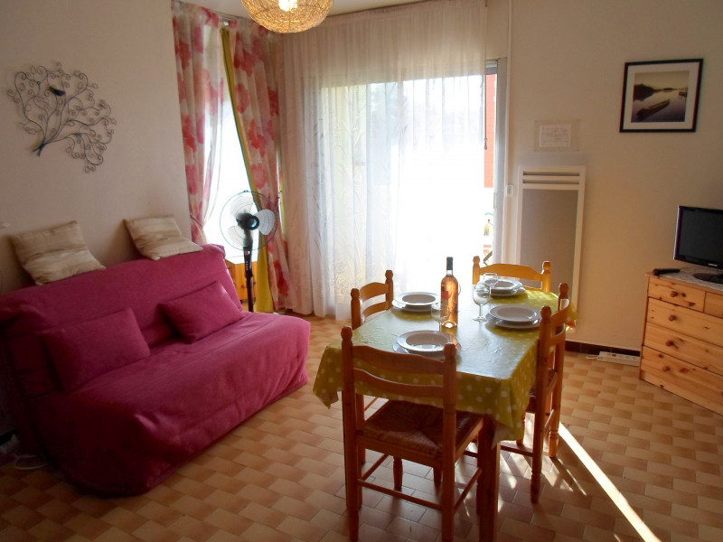 _lv_images__lot_0000000185_03_19516164 _lv_images__lot_0000000185_03_19516164