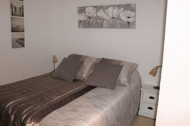 _lv_images__lot_0000000203_07_19064421