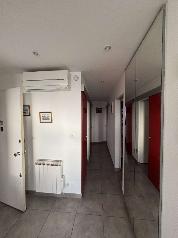 _lv_images__lot_0000000224_02_19176710