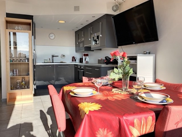 _lv_images__lot_0000000224_06_18116905