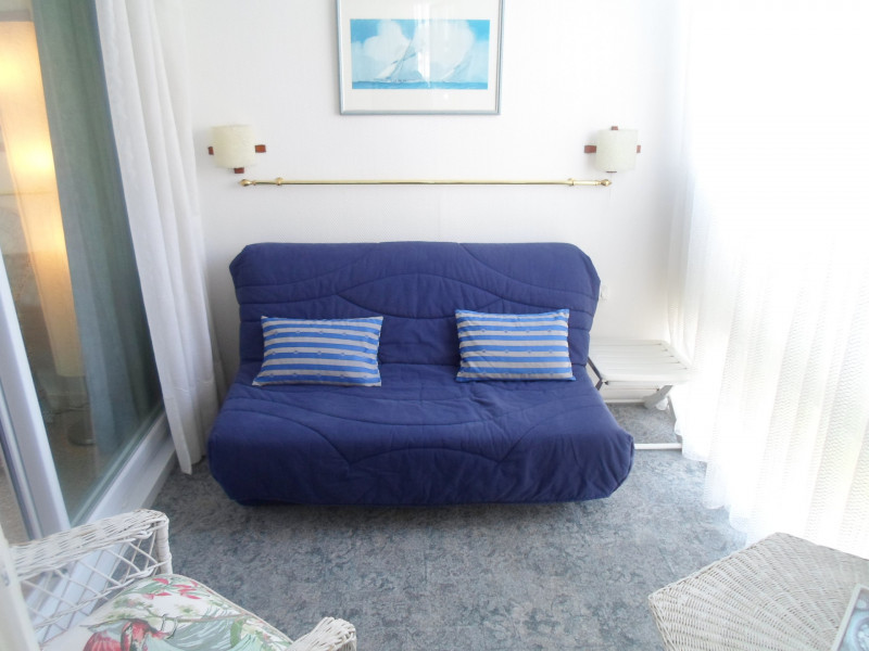 _lv_images__lot_0000000227_12_18116822