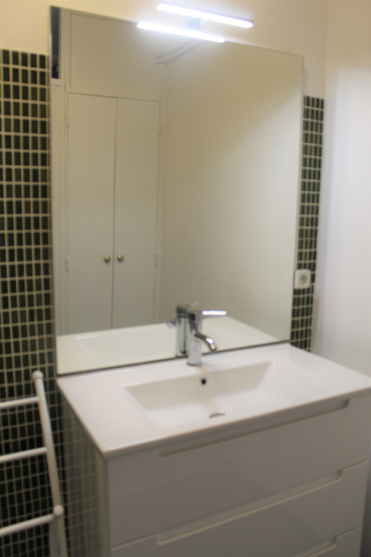 _lv_images__lot_0000000234_11_18585829