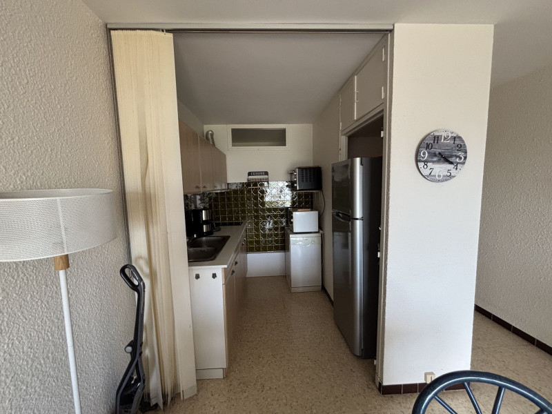 _lv_images__lot_0000000235_06_18327178