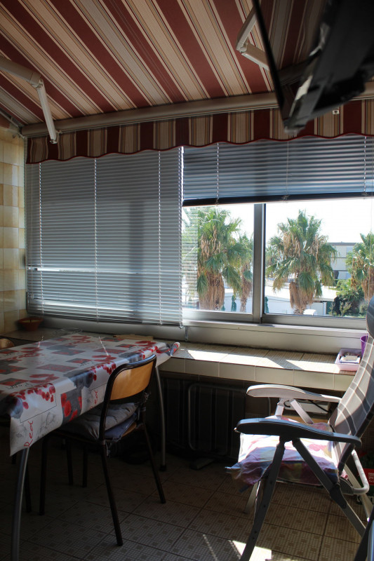 _lv_images__lot_0000000239_02_18608941