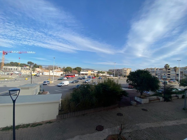 _lv_images__lot_0000000304_16_18960000 _lv_images__lot_0000000304_16_18960000