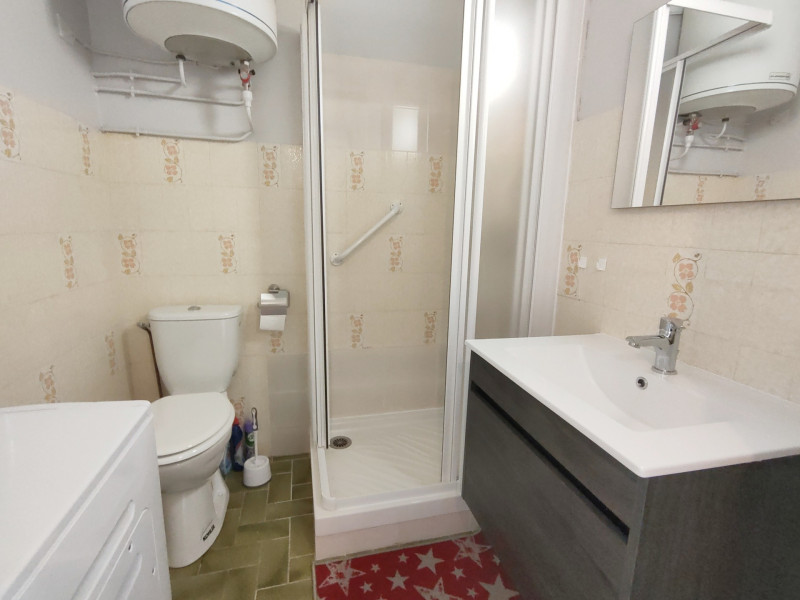 _lv_images__lot_0000000323_09_18758300