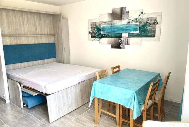 _lv_images__lot_0000000326_03_18959615 _lv_images__lot_0000000326_03_18959615