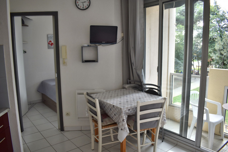 _lv_images__lot_0000000336_15_18103289