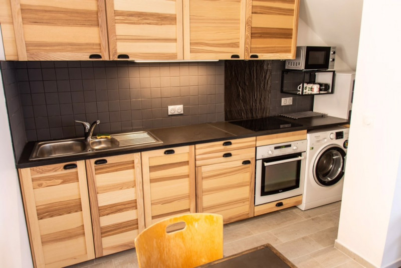 _lv_images__lot_0000000345_06_18109470