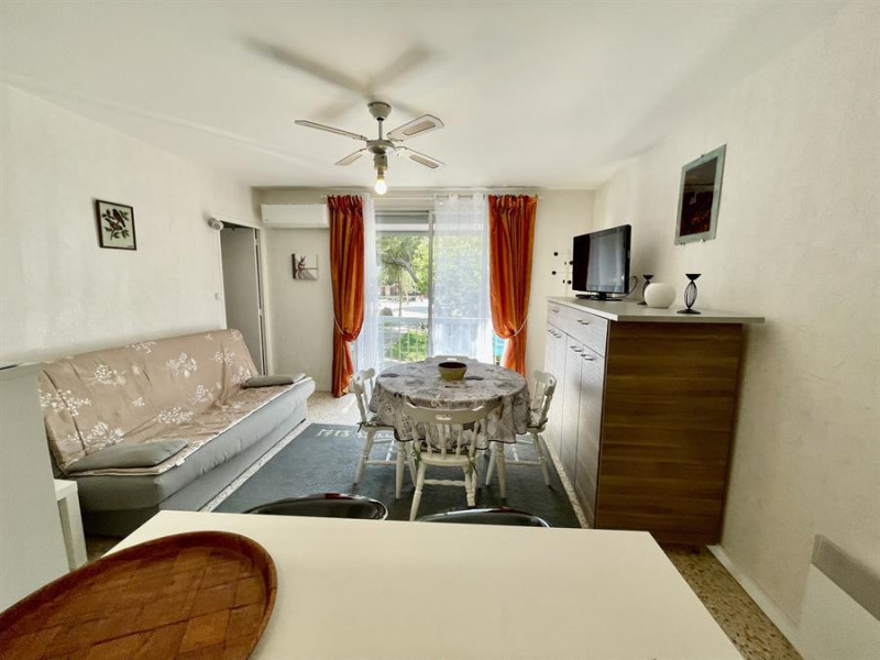 _lv_images__lot_0000000350_05_18118167