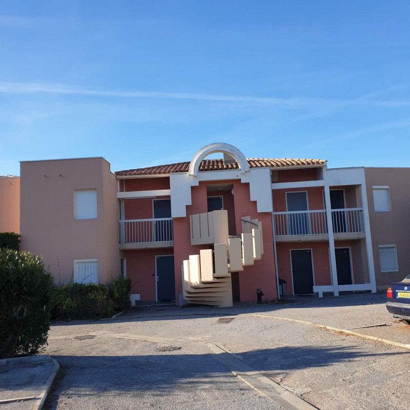 _lv_images__lot_0000000354_03_18960853