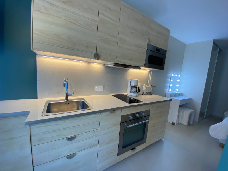 _lv_images__lot_0000000395_08_18960280 _lv_images__lot_0000000395_08_18960280