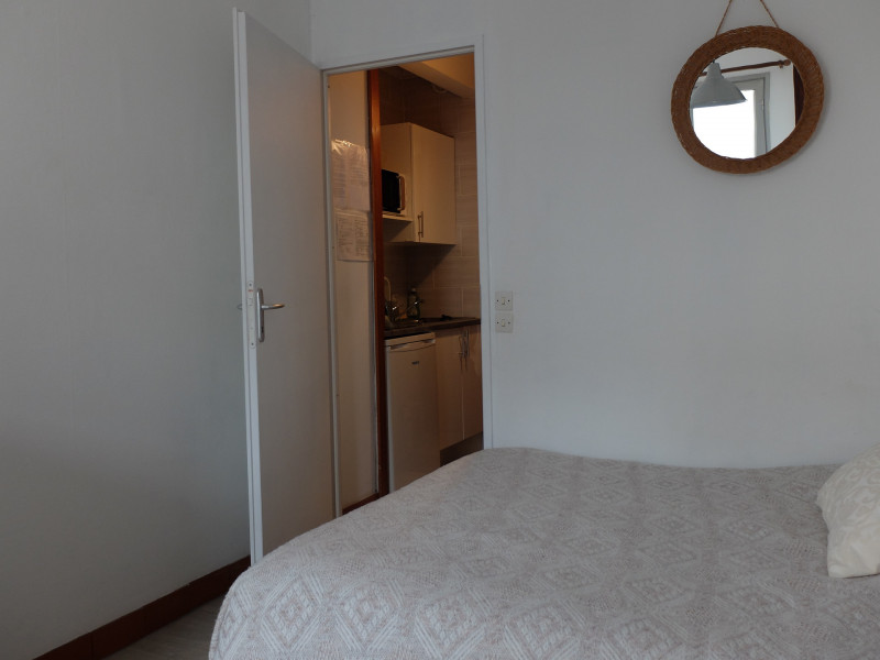 _lv_images__lot_0000000405_08_18750979