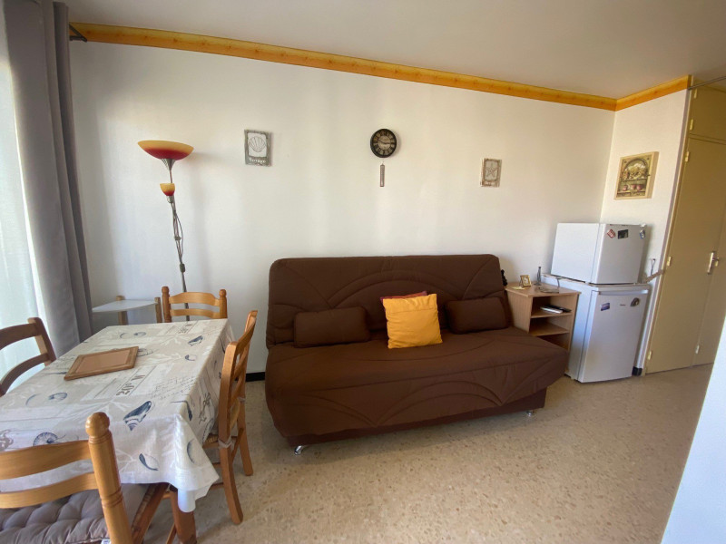 _lv_images__lot_0000000409_03_18258570 _lv_images__lot_0000000409_03_18258570