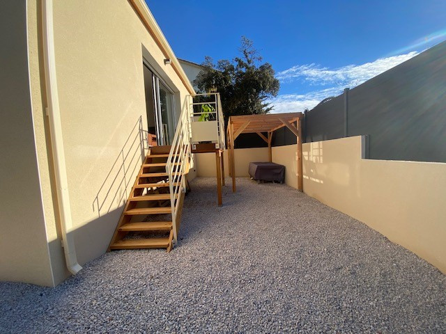 _lv_images__lot_0000000421_09_19022338