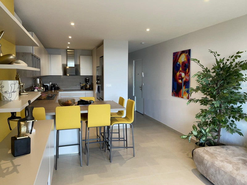 _lv_images__lot_0000000458_05_19155481