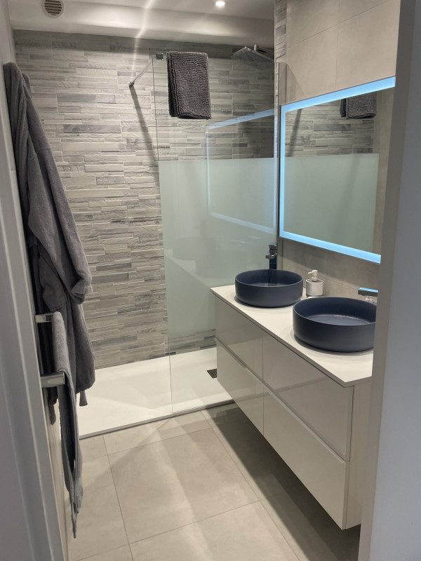 _lv_images__lot_0000000458_10_18959642 _lv_images__lot_0000000458_10_18959642